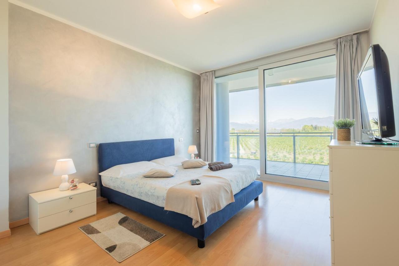Glass House Cuneo Dış mekan fotoğraf